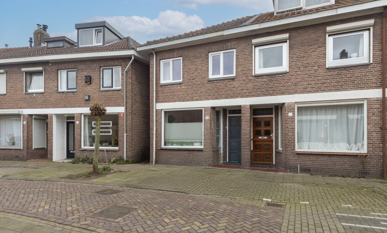 Tilburg, Hobbemastraat 16